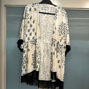 Black/White and Gold printed Kimono.